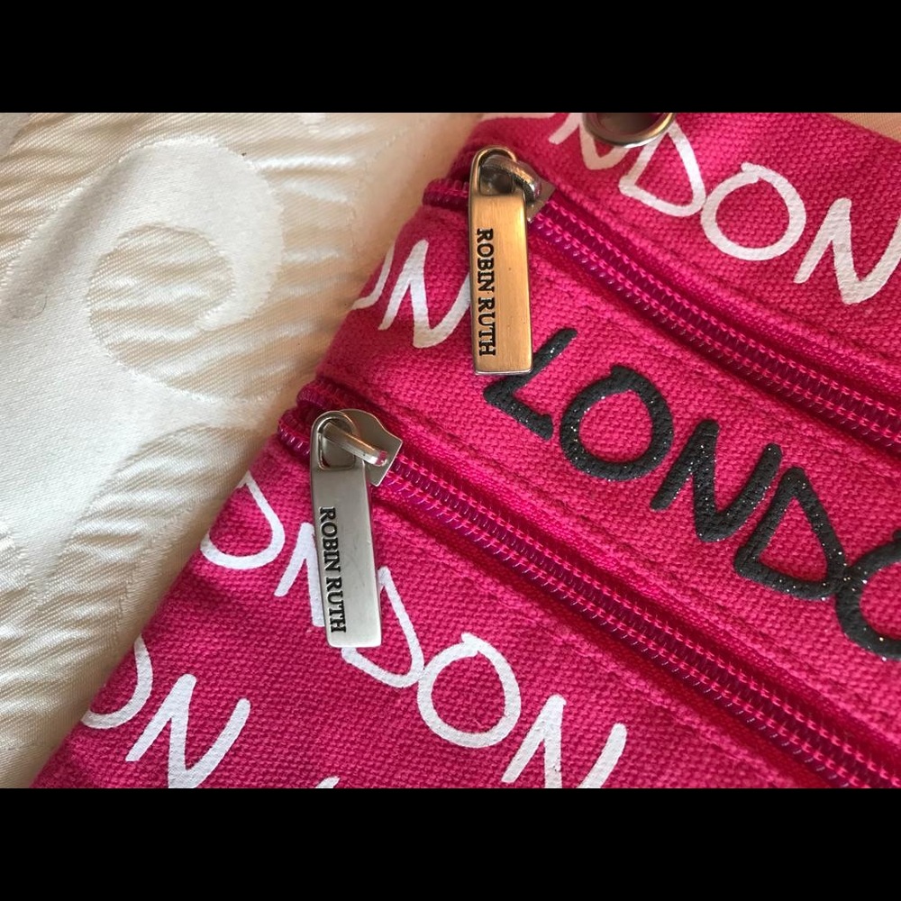 Robin Ruth Crossbody Bag - Picture 5 of 5